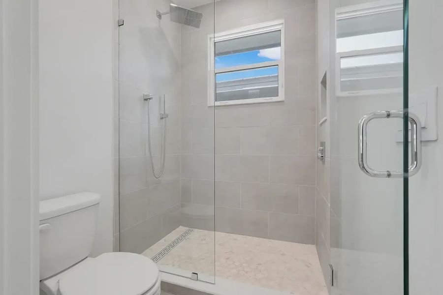 3036 Kensington Ave:Interior