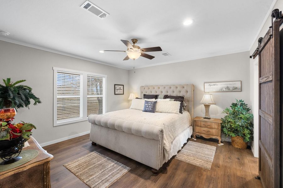 Furnished interior view inside a new home in , Bedias (Image 10). Furnished interior view inside a new home in , Bedias (Image 10).