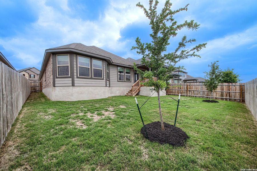 Exterior details and patio area of a home in Arcadia Ridge - Classic Series, San Antonio (Image 4).