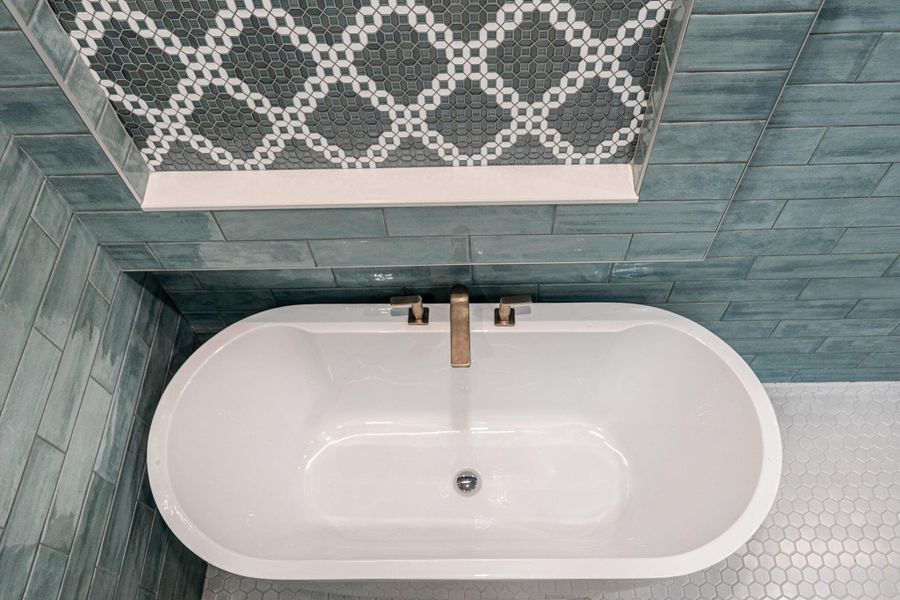 Close-up of interior finishes inside a home in , Fort Pierce (Image 18).