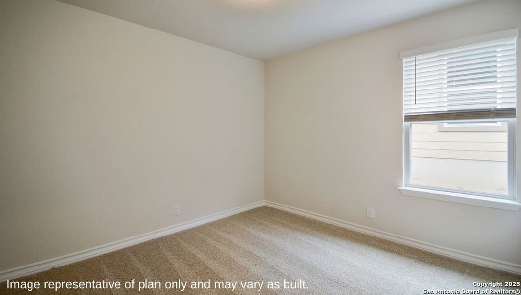 Spacious, unfurnished interior of a new home in Stonehill, San Antonio (Image 17).