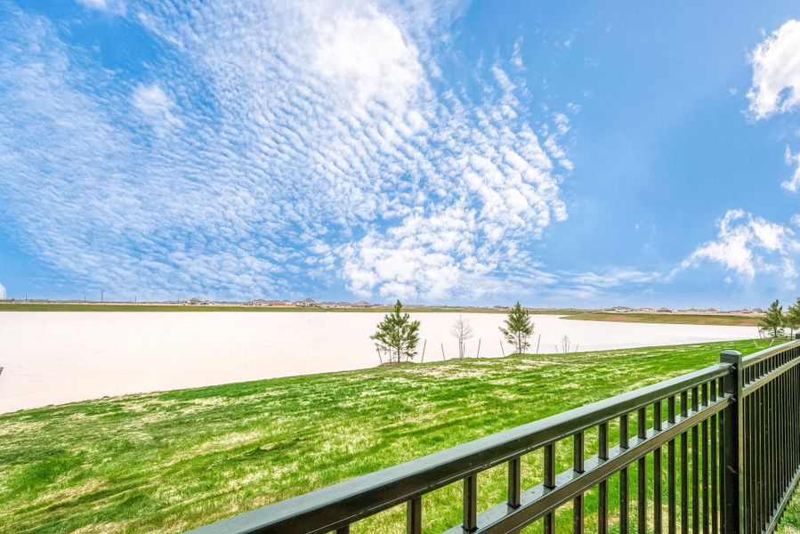 Outdoor and nature views near homes built from the Floor Plan 2050 by Colina Homes in Grand Magnolia, Magnolia (Image 52).