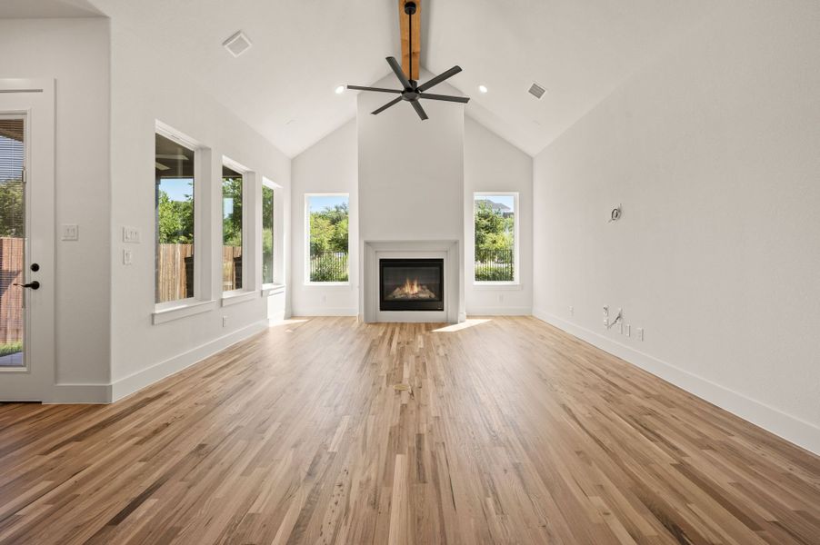 Spacious, unfurnished interior of a new home in Parks of Aledo, Aledo (Image 34).