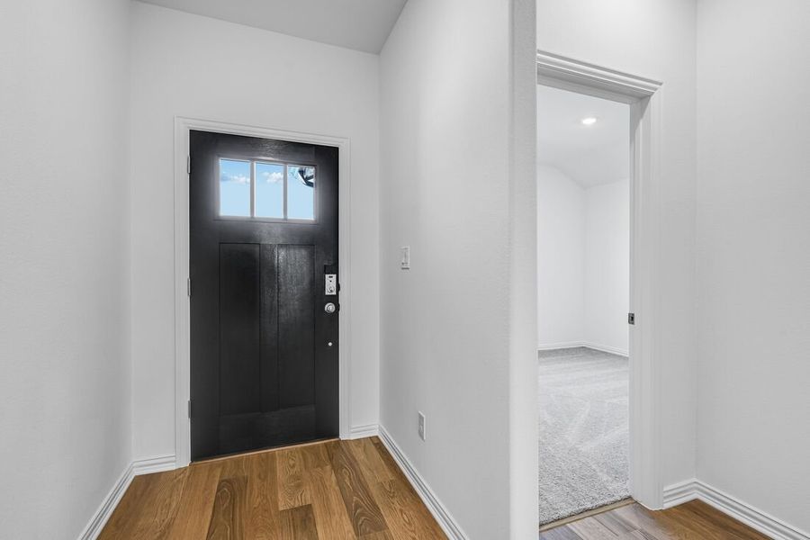 Spacious, unfurnished interior of a new home in Parks at Foster Crossing, Anna (Image 29).