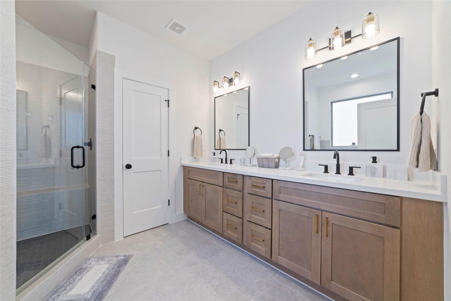 Furnished interior view inside a new home in , Houston (Image 18). Furnished interior view inside a new home in , Houston (Image 18).