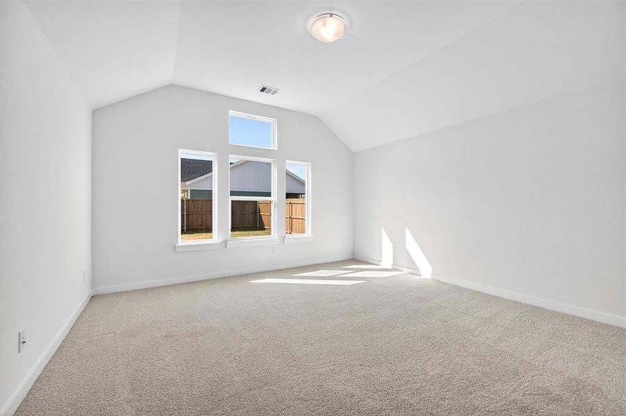 Spacious, unfurnished interior of a new home in Hickory Hill, Sherman (Image 29). Spacious, unfurnished interior of a new home in Hickory Hill, Sherman (Image 29).