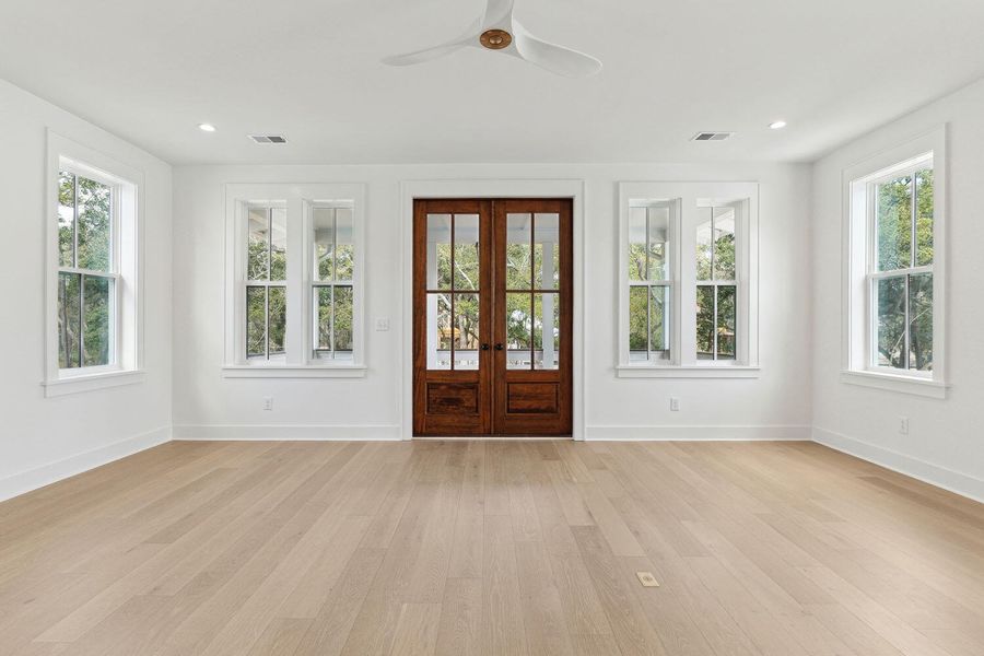 Spacious, unfurnished interior of a new home in , Johns Island (Image 40). Spacious, unfurnished interior of a new home in , Johns Island (Image 40).
