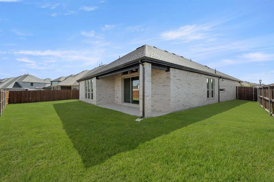 3_7104 Seagrove- Back-1 3_7104 Seagrove- Back-1