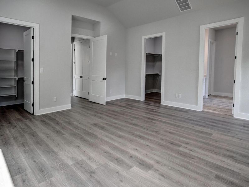 Spacious, unfurnished interior of a new home in , Bastrop (Image 27). Spacious, unfurnished interior of a new home in , Bastrop (Image 27).