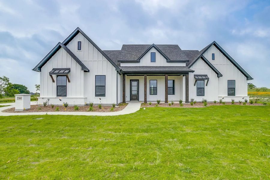 Representative exterior photo of a completed home built from the The Aubrey by Elmwood Custom Homes in Byrum Ranch, Maypearl, TX (Image 3).
