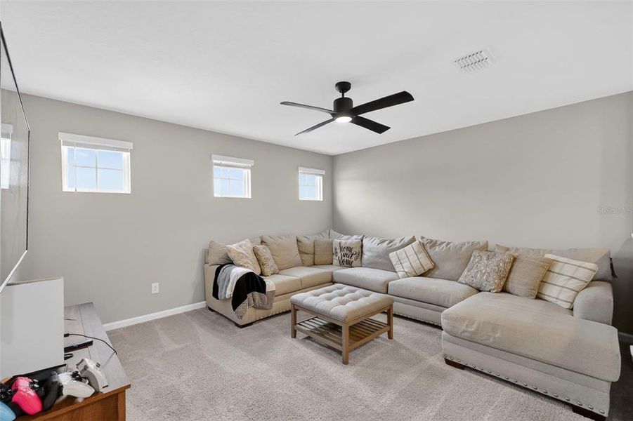 Furnished interior view inside a new home in Seasons at Spring Creek, Okahumpka (Image 33). Furnished interior view inside a new home in Seasons at Spring Creek, Okahumpka (Image 33).