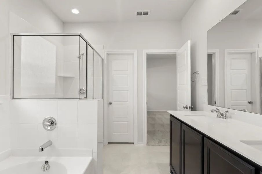 Front exterior of a new home in Heartland, Heartland, TX, highlighting curb appeal (Image 22). Front exterior of a new home in Heartland, Heartland, TX, highlighting curb appeal (Image 22).