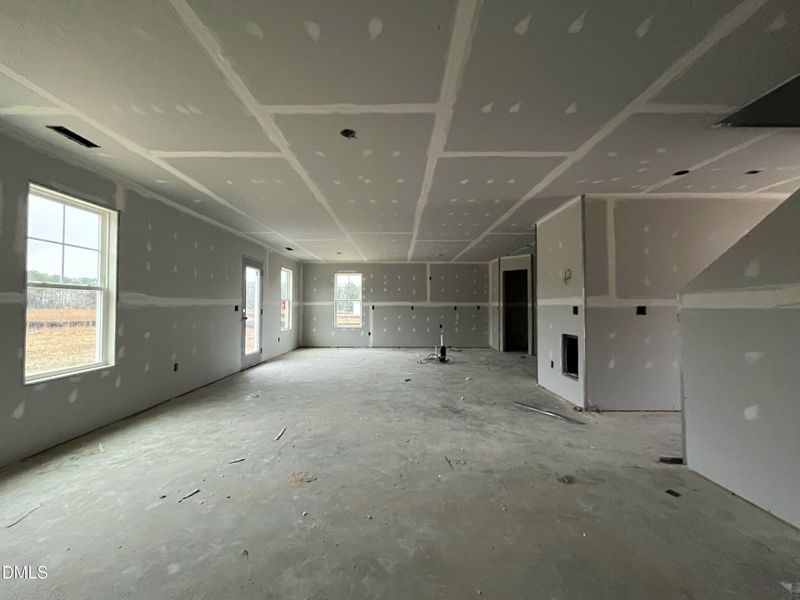 Lot 86 (12_04_25) (Kitchen)