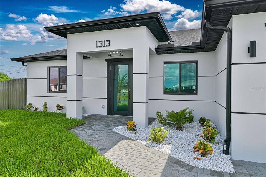 Exterior details and patio area of a home in , Cape Coral (Image 4). Exterior details and patio area of a home in , Cape Coral (Image 4).