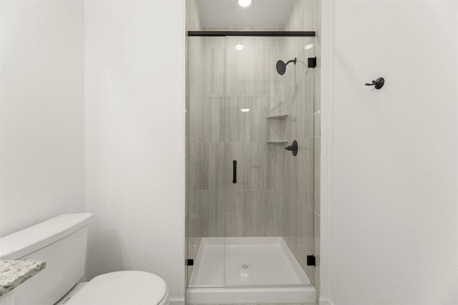 1829 Azalea_2270_Willow II_Bath (2)