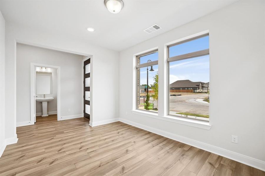Spacious, unfurnished interior of a new home in Talia – Cottage Series, Mesquite (Image 30).