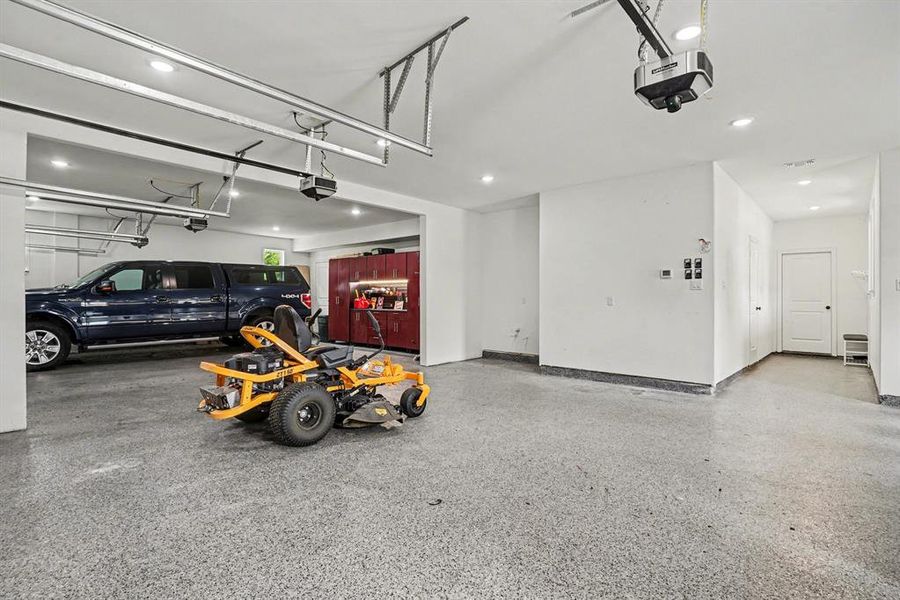 Garage w Epoxy Floors, Plumbed for Sink, Recessed Lighting & 2nd Work Bench