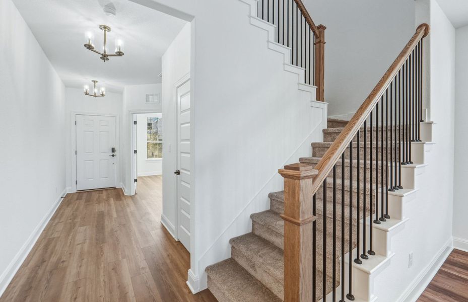 Spacious, unfurnished interior of a new home in Santa Rita Ranch, Liberty Hill (Image 39). Spacious, unfurnished interior of a new home in Santa Rita Ranch, Liberty Hill (Image 39).