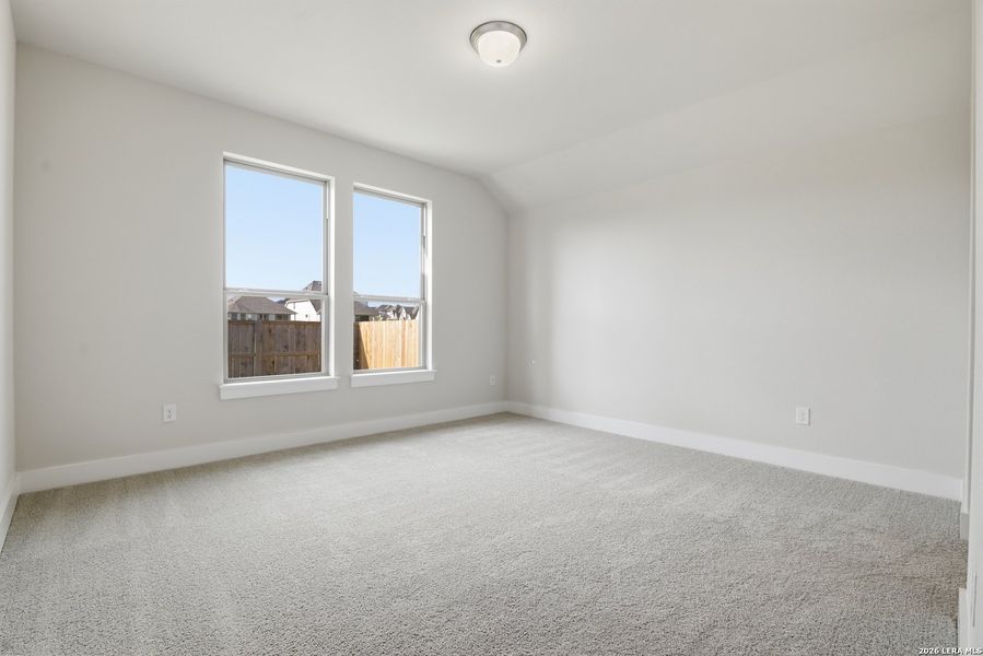 Spacious, unfurnished interior of a new home in Legacy at Lake Dunlap, New Braunfels (Image 22).