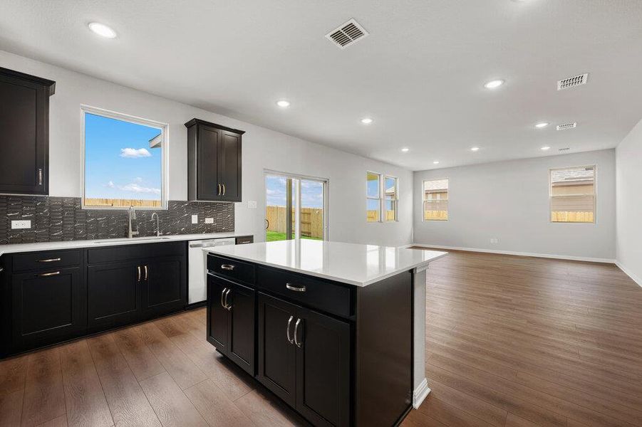 Furnished interior view inside a new home in Patterson Ranch, Georgetown (Image 14). Furnished interior view inside a new home in Patterson Ranch, Georgetown (Image 14).