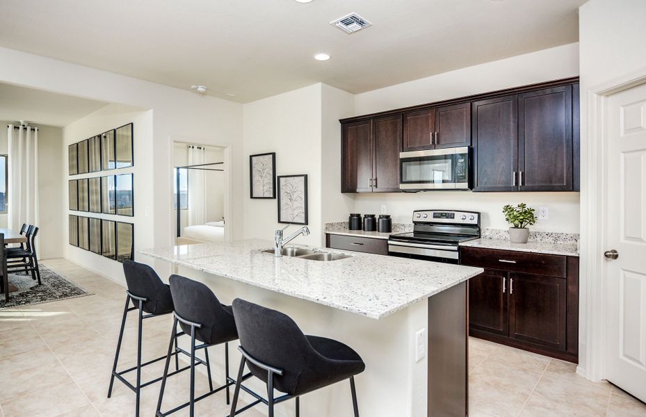 Representative furnished interior of a home built from the Lavender by Centex in Entrada La Coraza at Rancho Sahuarita, Sahuarita (Image 17).