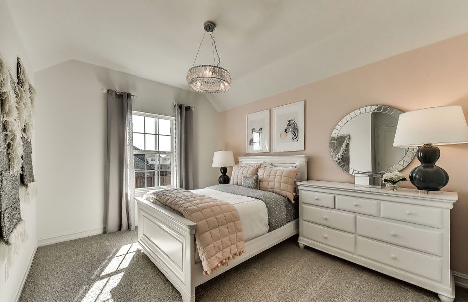Representative furnished interior of a home built from the Palisade by Pulte Homes in Anna Town Square, Anna (Image 11).