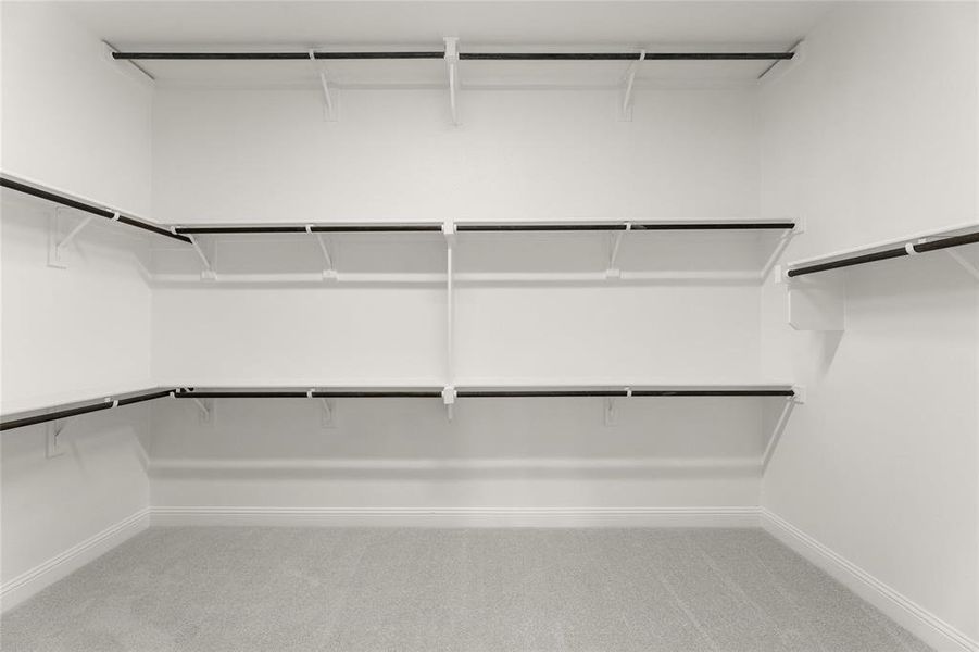 4524 Sky Harbor  Closet