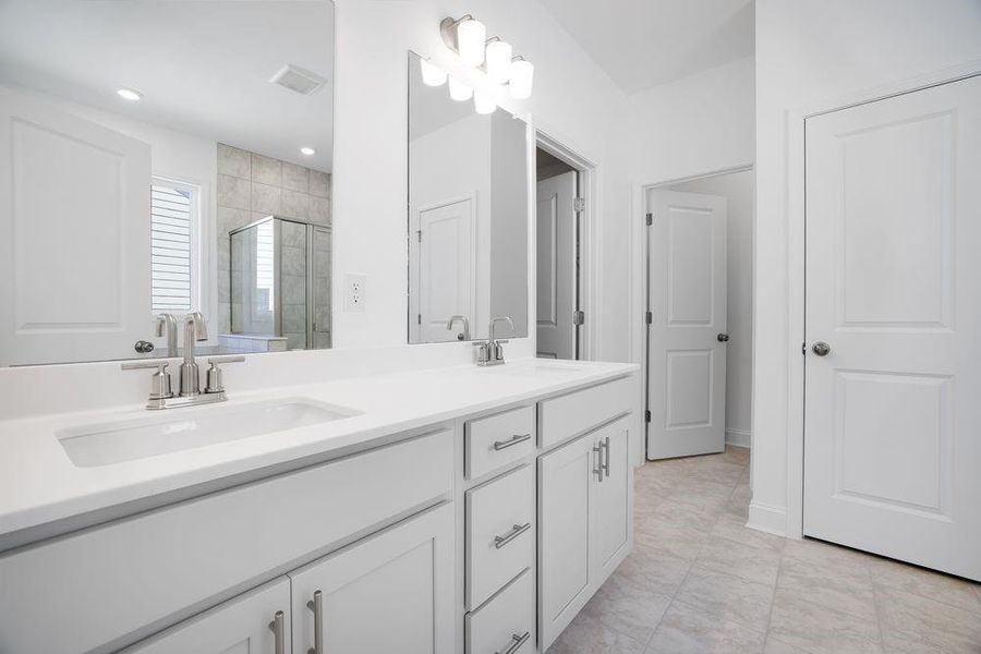 Furnished interior view inside a new home in Bailey Fence, Dacula (Image 10).