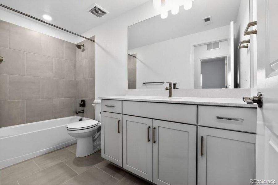 4063 Descent Street - Ready Now!