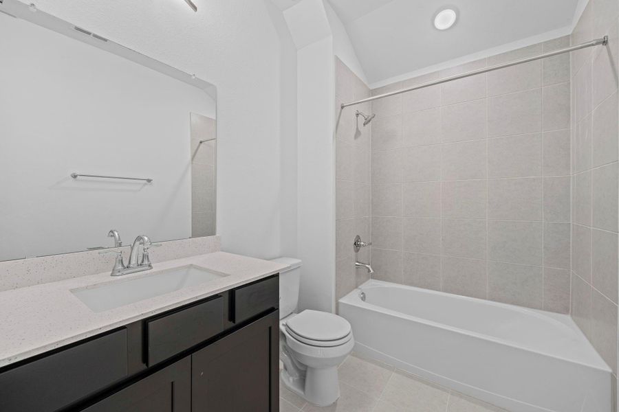 Furnished interior view inside a new home in Jubilee 45' 70', Hockley (Image 5).