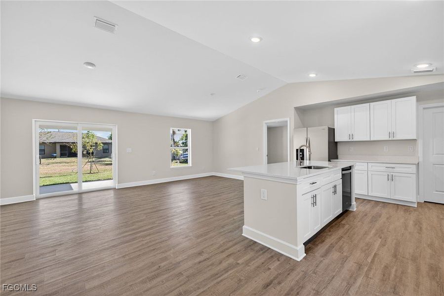 Spacious, unfurnished interior of a new home in Cape Coral, Cape Coral (Image 17). Spacious, unfurnished interior of a new home in Cape Coral, Cape Coral (Image 17).