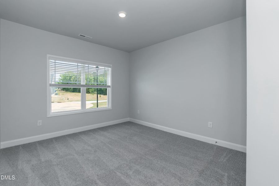 Spacious, unfurnished interior of a new home in Kelly Farms, Lillington (Image 18).