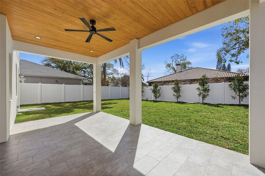 Exterior details and patio area of a home in , Tampa (Image 25).