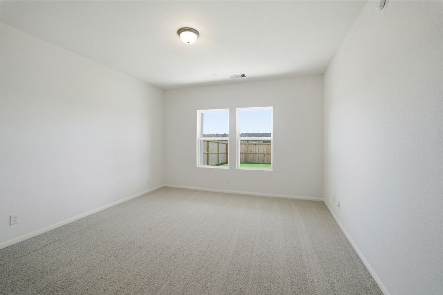 Spacious, unfurnished interior of a new home in Colony at Pinehurst, Pinehurst (Image 48).