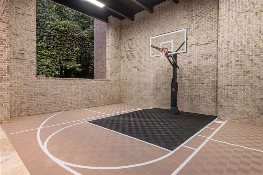 Community amenities in , Alpharetta (Image 67). Community amenities in , Alpharetta (Image 67).