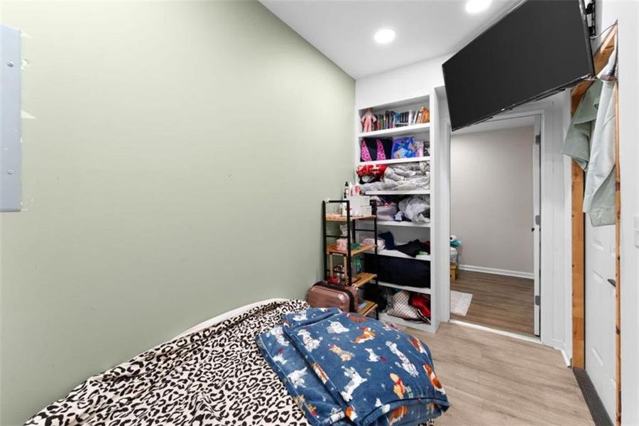 Furnished interior view inside a new home in , Hull (Image 10). Furnished interior view inside a new home in , Hull (Image 10).