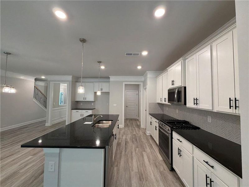 Furnished interior view inside a new home in Tuscany Hills, Douglasville (Image 8).