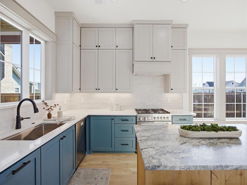 Furnished interior view inside a new home in , Midlothian (Image 14).