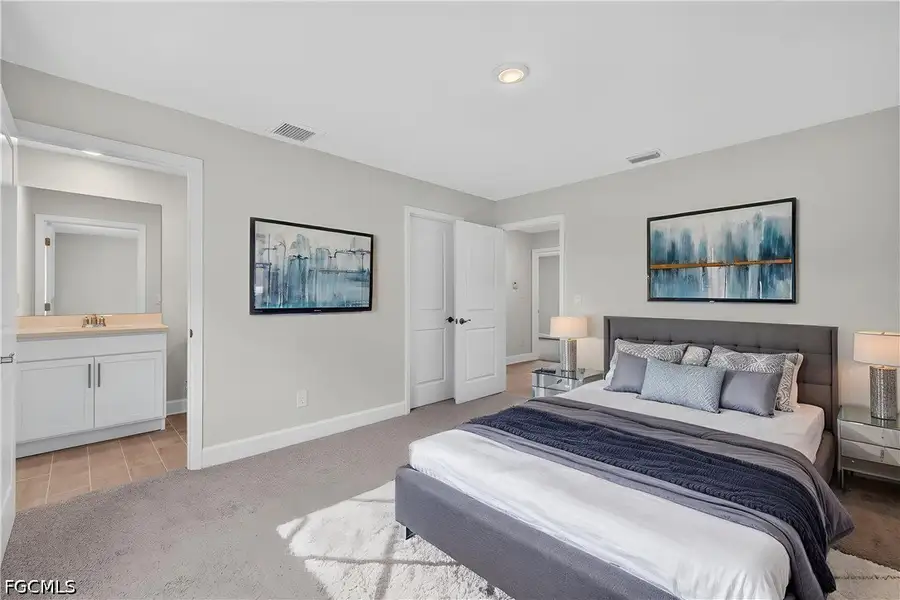 Furnished interior view inside a new home in Cape Coral, Cape Coral (Image 14).