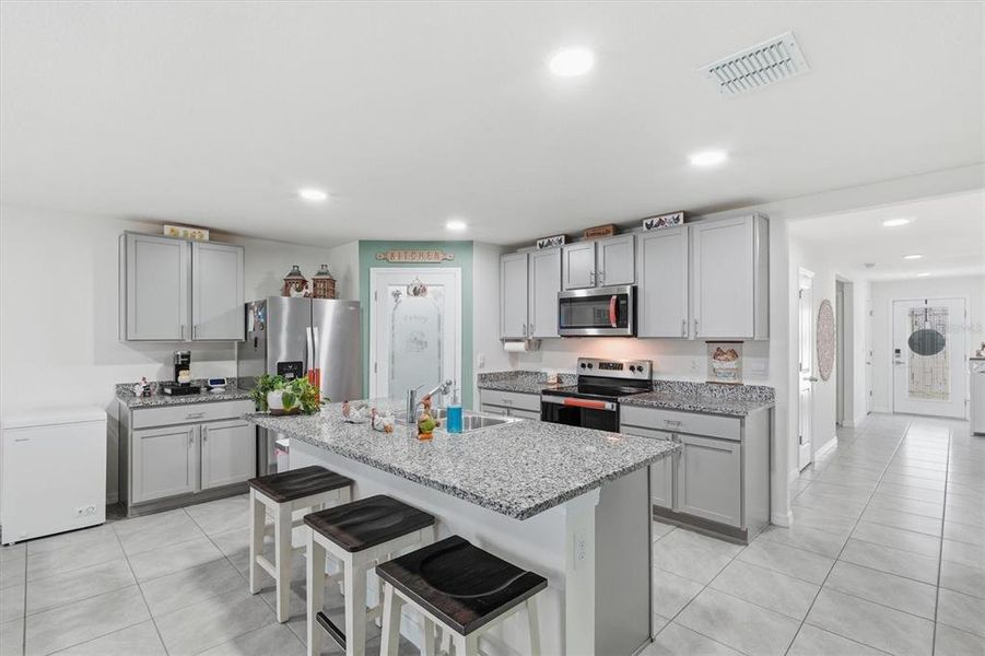 Furnished interior view inside a new home in Autumn Glen, Belleview (Image 31). Furnished interior view inside a new home in Autumn Glen, Belleview (Image 31).