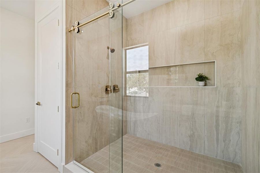 Close-up of interior finishes inside a home in , Tampa (Image 21).