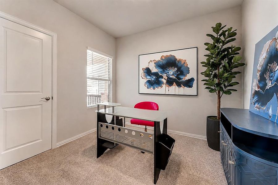 Furnished interior view inside a new home in , Lavon (Image 14).
