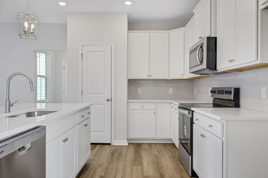 New Home in Okatie, SC.  - Slide 16