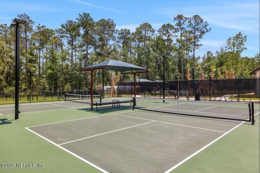 Community amenities in Jennings Farm, Middleburg (Image 55). Community amenities in Jennings Farm, Middleburg (Image 55).