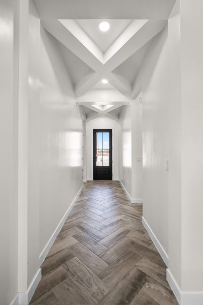 Spacious, unfurnished interior of a new home in Summer Sky North, El Paso (Image 20).