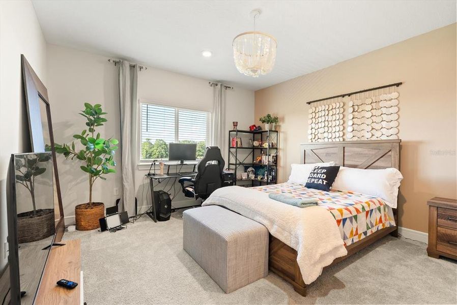 Furnished interior view inside a new home in , Winter Garden (Image 39).