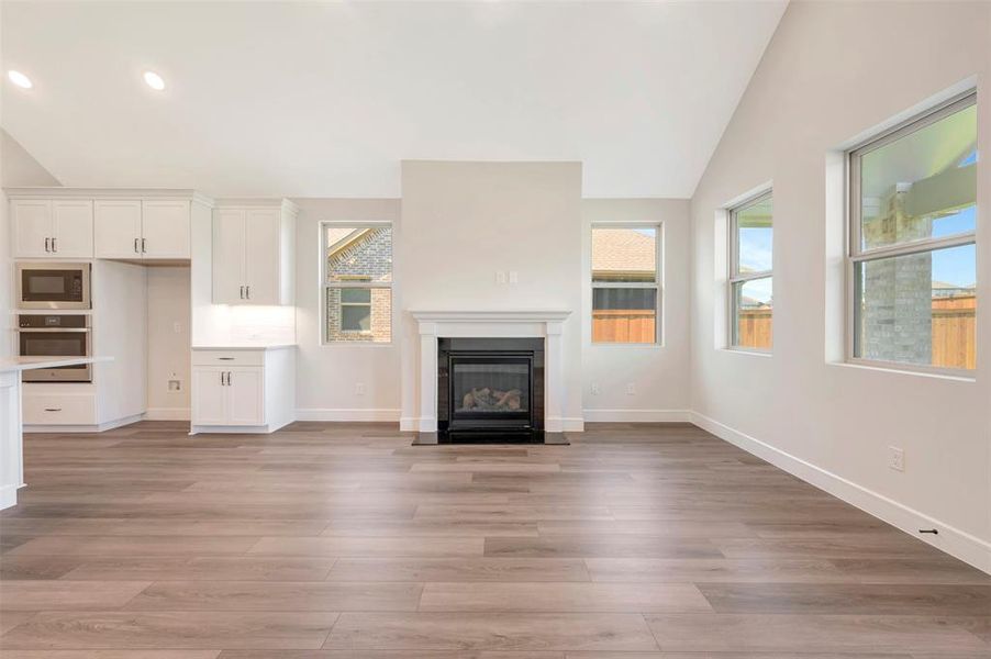 Spacious, unfurnished interior of a new home in Heritage Ranch, Sherman (Image 16). Spacious, unfurnished interior of a new home in Heritage Ranch, Sherman (Image 16).
