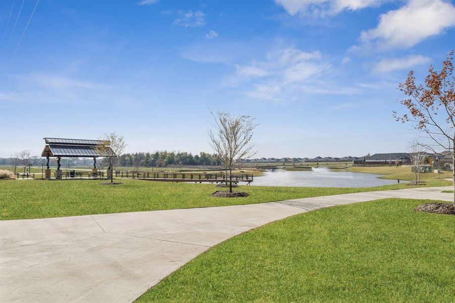 Community amenities in , Lavon (Image 27).