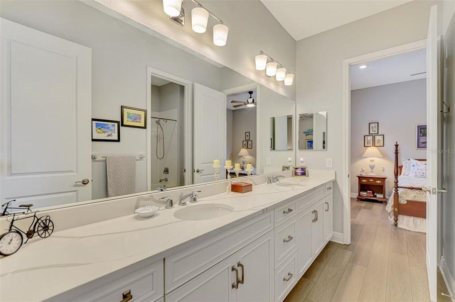 Furnished interior view inside a new home in , Venice (Image 26).