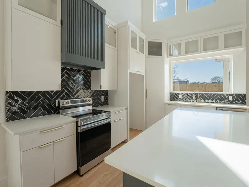 Furnished interior view inside a new home in , Dallas (Image 4).